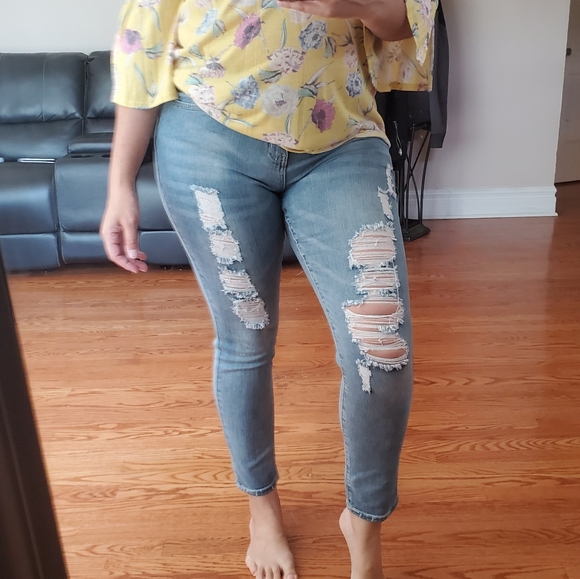 Distress High Waist Skinny Jeans - Picture 3 of 7